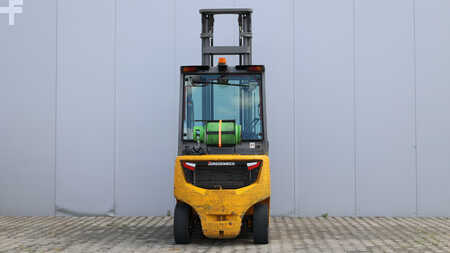 Empilhador a gás 2017  Jungheinrich TFG 425s (6)