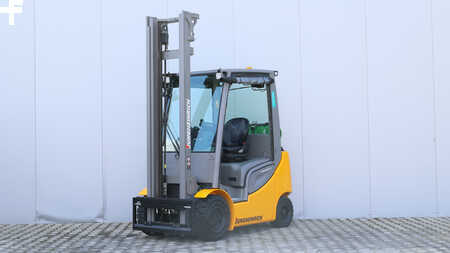 Carrelli elevatori GPL 2018  Jungheinrich TFG 316s (1)