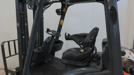 Nestekaasutrukki 2016  Linde H14T-01 (8)