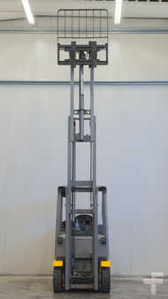 Carrelli elevatori GPL 2018  Jungheinrich TFG 320s (4)