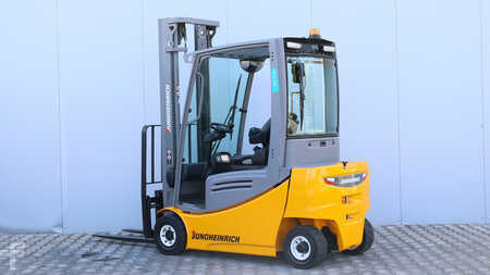 Carrelli elettrici 4 ruote 2018  Jungheinrich EFG 316 (4)