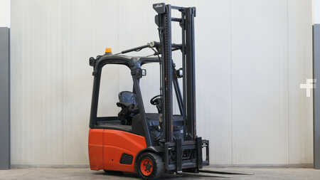 Carrelli elettrici 3 ruote 2008  Linde E14-01 (2)