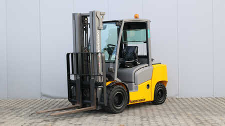 Diesel gaffeltruck 2020  Jungheinrich DFG 430 (1)