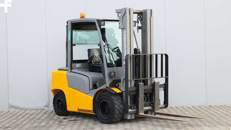 Diesel gaffeltruck 2020  Jungheinrich DFG 430 (2)