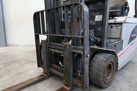 Elektrisk- 3 hjul 2008  Nissan G1N1L16Q (8)