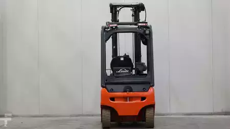 Elektromos 4 kerekű 2018  Linde E16P (6)