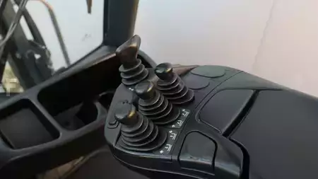 Dízel targoncák 2019  Linde H20D-01 (10)