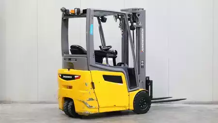 Elektromos 3 kerekű 2018  Jungheinrich EFG 213 (7)