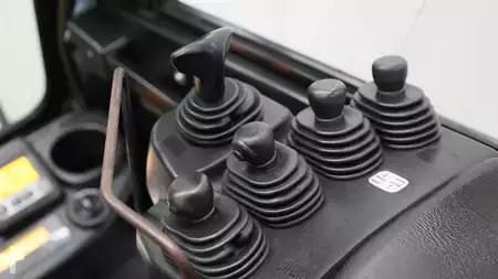 LPG VZV 2008  Toyota 8FGF18 (9)