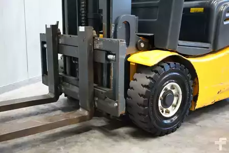 Elektromos 3 kerekű 2012  Jungheinrich EFG 213 (9)