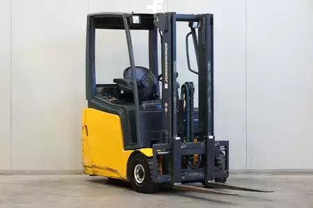 Elektromos 3 kerekű 2012  Jungheinrich EFG 213 (2)