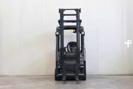 Elektromos 3 kerekű 2011  Linde E14-01 (3)