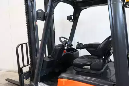 Elektromos 3 kerekű 2011  Linde E14-01 (9)