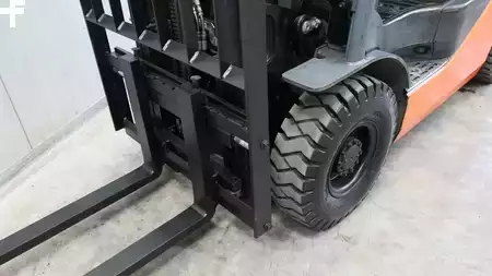 Gas gaffeltruck 2017  Toyota 02-8FGF18 (9)