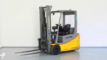 Electric - 3 wheels 2018  Jungheinrich EFG 220 (1)