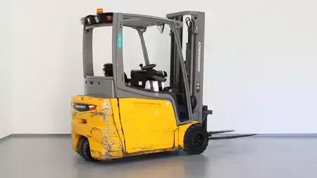Electric - 3 wheels 2018  Jungheinrich EFG 220 (4)
