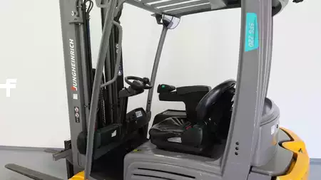 Electric - 3 wheels 2018  Jungheinrich EFG 220 (8)