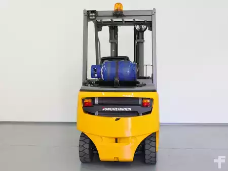 Wózki gazowe 2020  Jungheinrich TFG 316 (5)