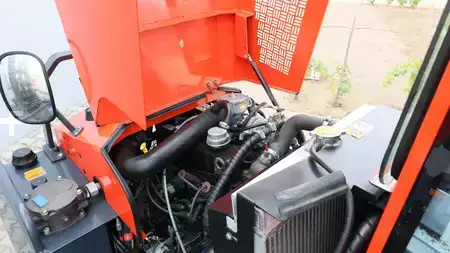 Vierweg zijlader 2014  Combilift C4000 (10)