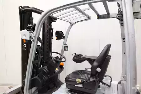 Elektro 3 Rad 2015  Toyota 8FBET18 (8)