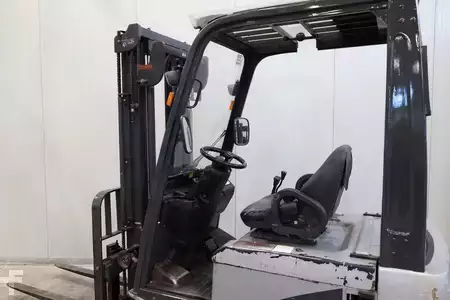 3-wiel elektrische heftrucks 2008  Nissan G1N1L16Q (8)