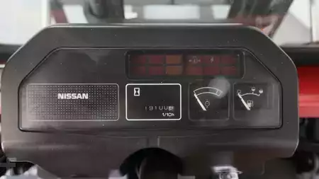 Gázüzemű targonca 2000  Nissan J01A15 (12)