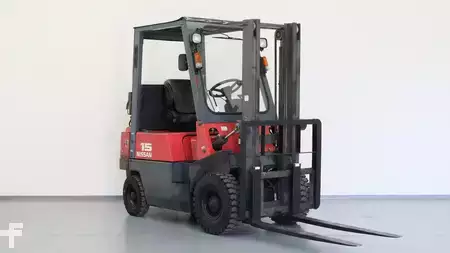 Gázüzemű targonca 2000  Nissan J01A15 (6)