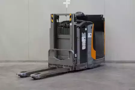 Porta-paletes elétrico 2015  Still EXD-S 20 (1)