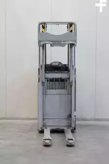 Porta-paletes elétrico 2015  Still EXD-S 20 (6)
