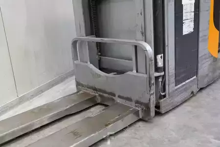 Porta-paletes elétrico 2015  Still EXD-S 20 (7)