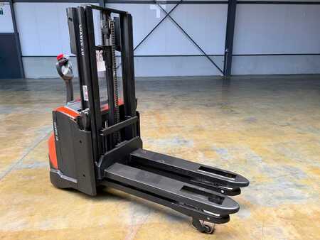 Ledestabler 2017  BT STAXIO SWE200D (5)