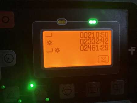 Elektrisk- 4 hjul 2017 Toyota 8FBMKT25 (4)