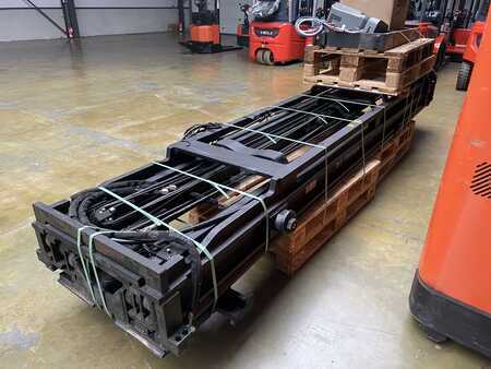 Skyvemast 2017 Toyota RRE200E (2)