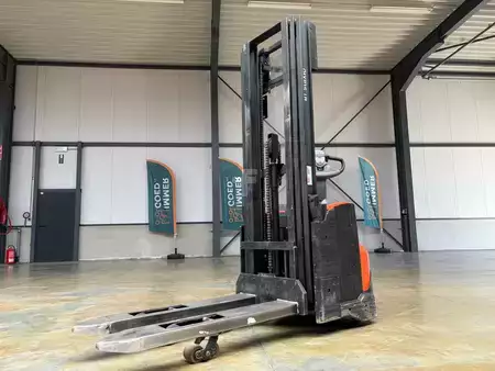 Kontejnerový vozík 2018  Toyota BT Staxio SWE120L (6)