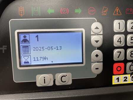 Carrelli retrattili 2018  Toyota BT REFLEX RRE140H (6)