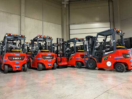 Carrelli elettrici 4 ruote 2025  Heli CPD25-GC6LI-S (8)