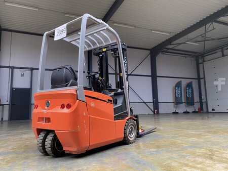 Eléctrico - 3 rodas 2012  BT CBE150 (1)