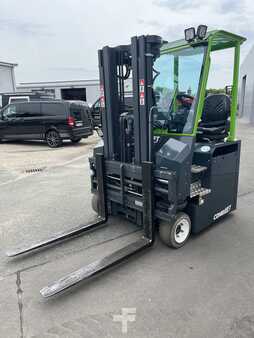 Four-way trucks 2023  Combilift CBE 3000  4-WEGE (3)