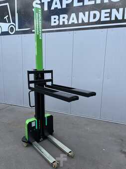 Electric Pallet Trucks 2024  Frendix IXL500.1250  -  Mitnahmestapler ohne Fahrantrieb (3)