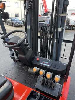 Eléctrico - 4 rodas 2020  Heli CPD35-GD2P - 3,5t Elektro (8)