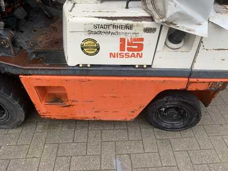 Nissan PH01 A 15 U ex. Stadtwerke