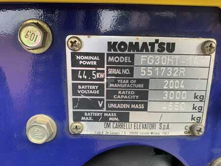 Gázüzemű targoncák 2004  Komatsu FG 30 HT-014 mit Waage (7)
