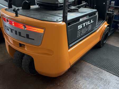 3 Wheels Electric 2003  Still R 20 - 18 mit geringer Bauhöhe,unter 2 mtr. (1)