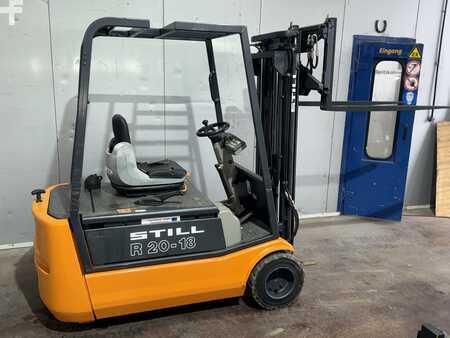 3 Wheels Electric 2003  Still R 20 - 18 mit geringer Bauhöhe,unter 2 mtr. (3)