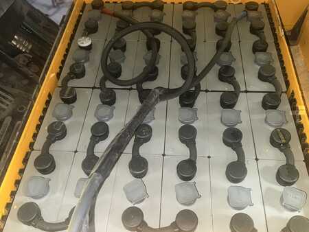 El truck - 3 hjulet 2005  Jungheinrich EFG 220 (4)