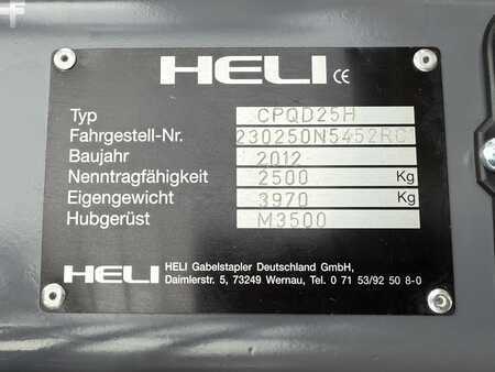 Treibgasstapler 2012  Heli CPQD 25 H (12)