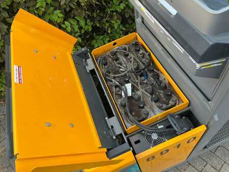 Függőleges komissiózó 2018  Jungheinrich EKS 110 Z 100 E (9)