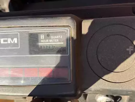 Gas truck - TCM FG 25 (6)