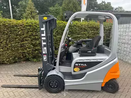 Elektro 4 Rad 2015  Still RX 60-30 (10)