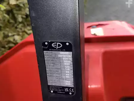 Patín Eléctrico 2024  EP Equipment WPL202    // 4 Stück,,ein Preis (3)